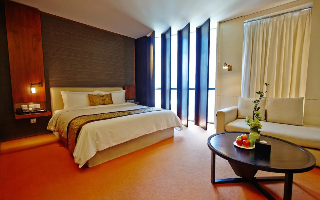 Beijing Hotel MOMC