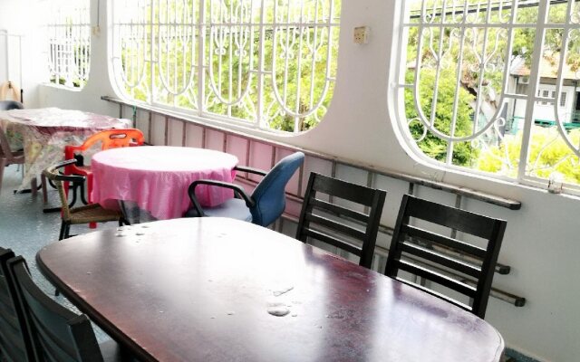 Casa Blanca Guest House