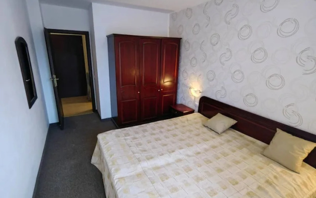 Cosy Mountain View Apartment - 200mbps Wi-fi!
