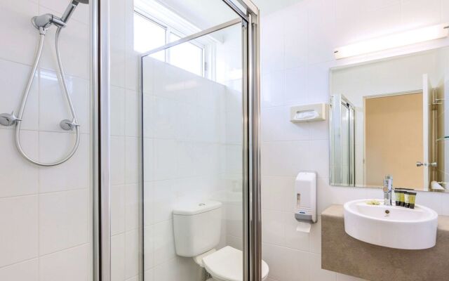 Central Motel & Apartments, Best Western Signature Collection