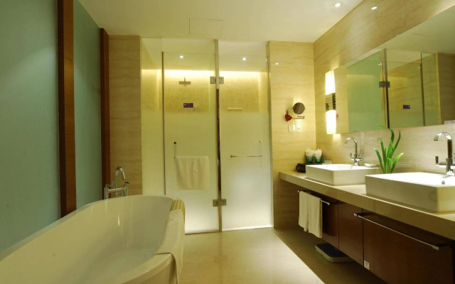 Xiamen Golden Bay Resort