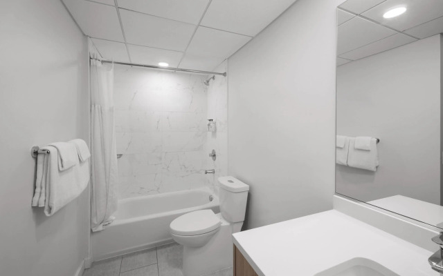 Reside Navy Yard, a Wyndham Residence