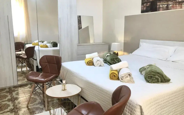 City Bb Chic Room With Shared Bathroom