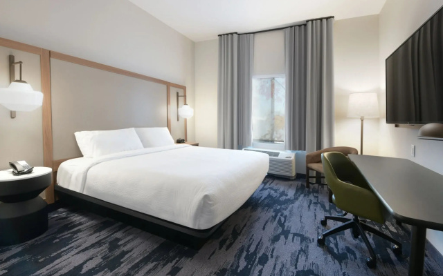 Fairfield Inn and Suites Dallas East