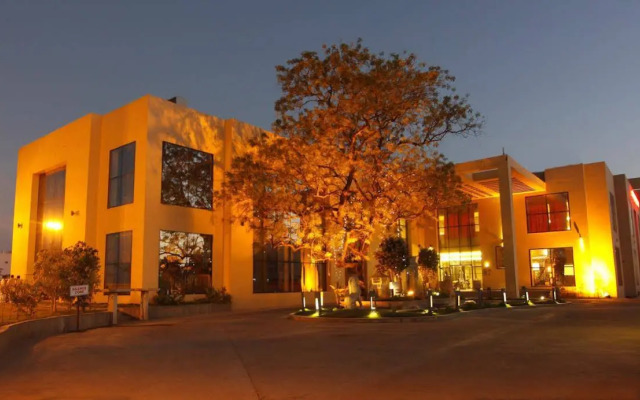 St Laurn - The Spiritual Resort