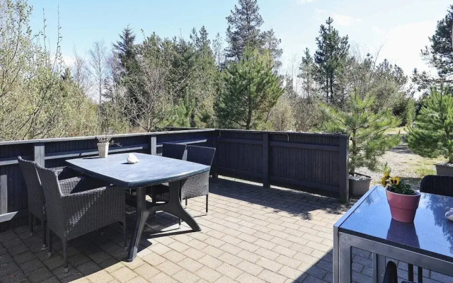 10 Person Holiday Home in Fjerritslev