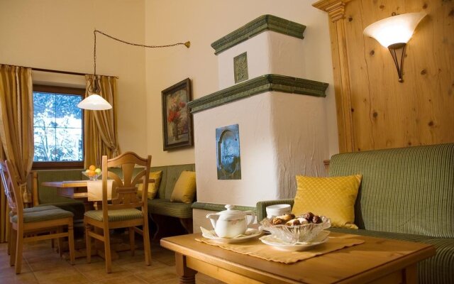 ASTER Boutique Hotel & Chalets