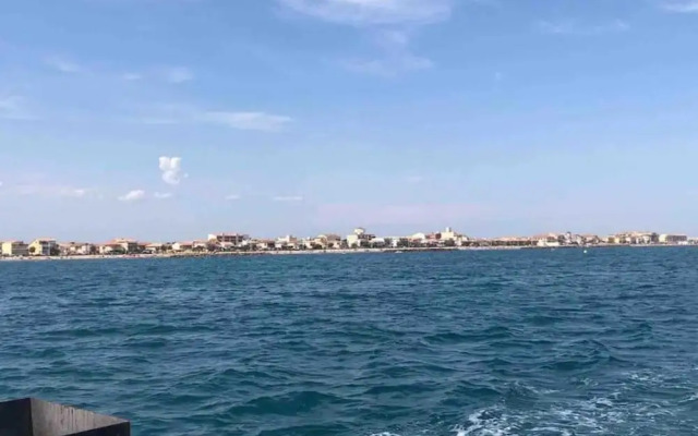 Peaceful Villa in Serignan