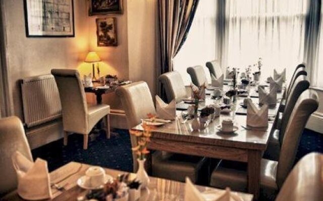 Kellett Hotel