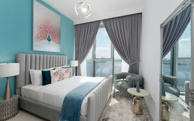 Maison Privee - Trendy Apt on the Creek with Superb Dubai Skyline Vw