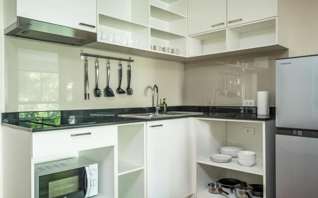 The Title Rawai beachfront. Convenient apartment with washer