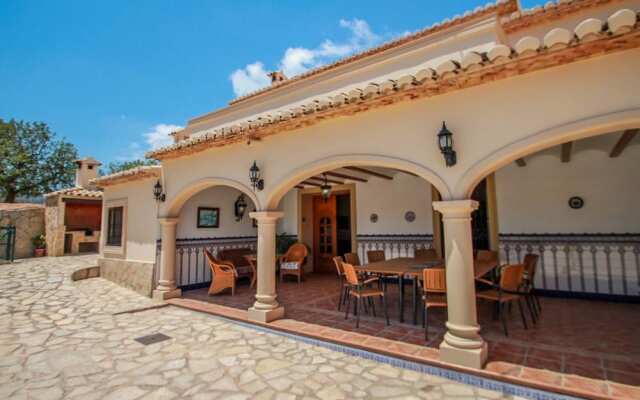 Sala I - family-friendly holiday house in Calpe