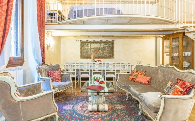 Medici Suite - Medici Suite 8 Person