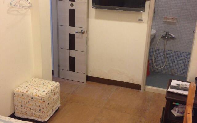 Phd's Guest House I