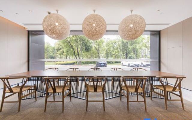 JI Hotel (Haining Jiangnan Avenue)