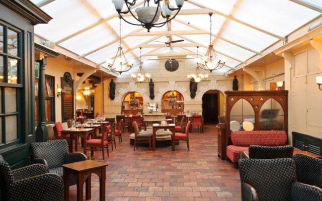 The Maids Head Hotel