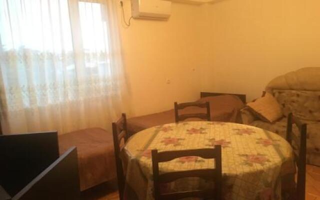 Guest House on Rustaveli 347D