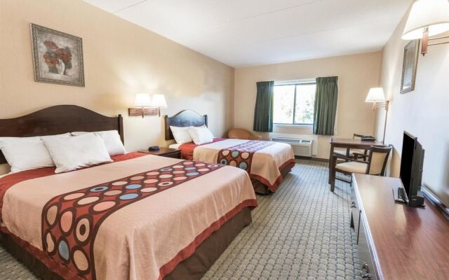 Super 8 Henrietta/Rochester Area