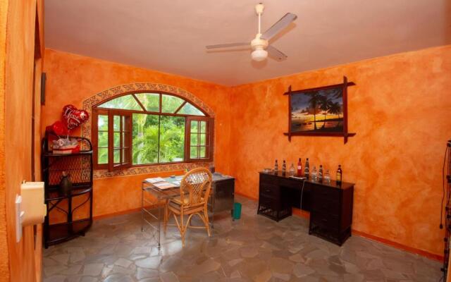 Playa Laguna 65 5 bedroom Villa