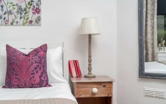 Heavenly Heather Cottage