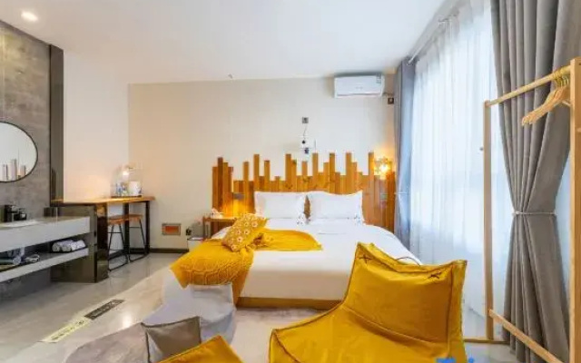 Yiyu Homestay (Zhangye Wetland Park)