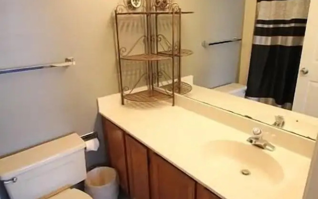 King Charles Avenue 408 #2