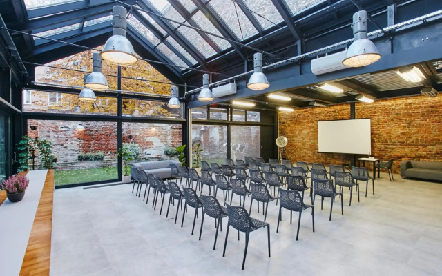 Arthotel Stalowa 52