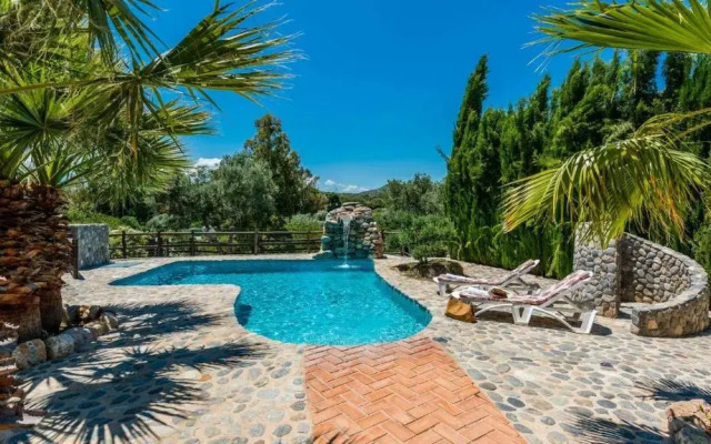 Nuestra Finca Rural Orgiva by Ruralidays