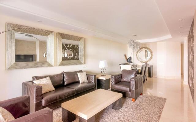 Apt 212 Heaven Beach Apartments, Guadalmansa Playa