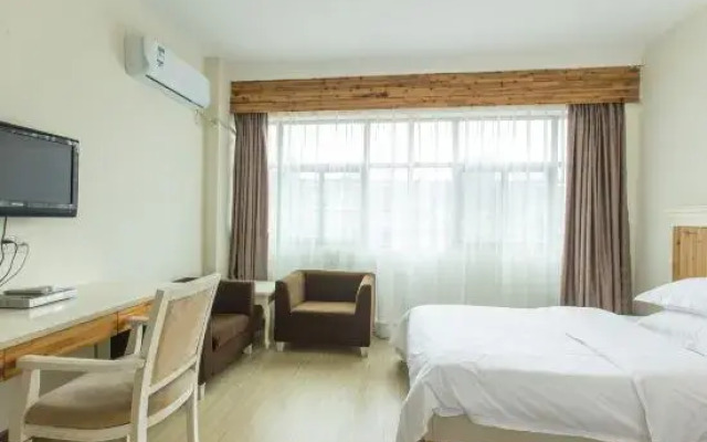 Yayu Time Hotel (Changshou South High Speed Railway Station)