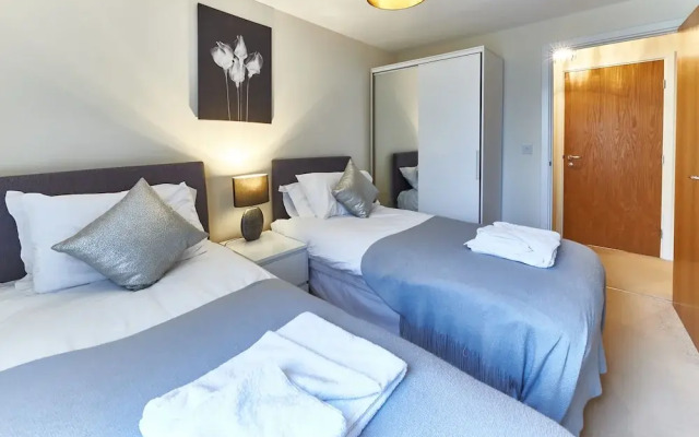 Vizion by ShortstayMK