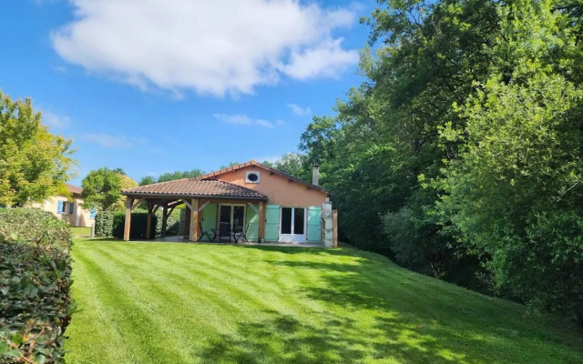 Villa in Les Forges With Golf & Pool