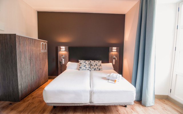 Petit Palace Santa Cruz