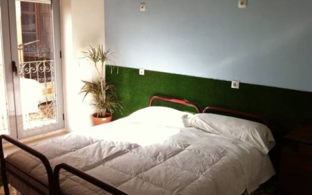 Barrio Boutik Hostal