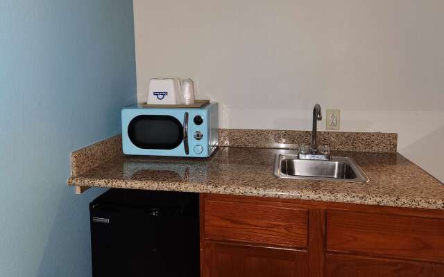 Days Inn & Suites by Wyndham Thibodaux