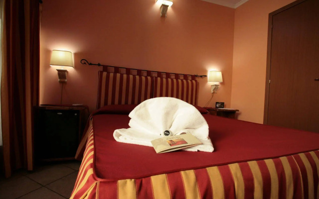Airport Hotel