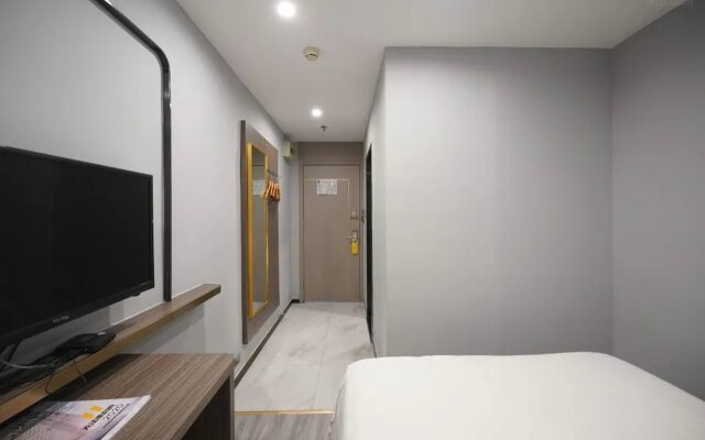 7 Days Inn (Beijing Shilihe Metro Station Easyhome)
