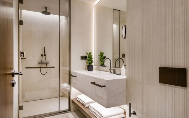 JW Marriott  Madrid