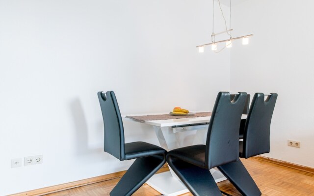 Private Apartment Ahltener Straße