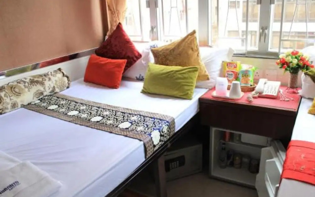 Room in Guest Room - Comfortable Standard Single Room
