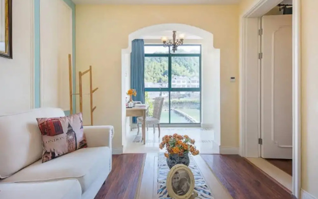 Floral Hotel · Forever Homestay Qiandao Lake