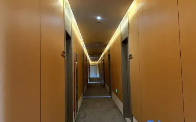Youjia Hotel