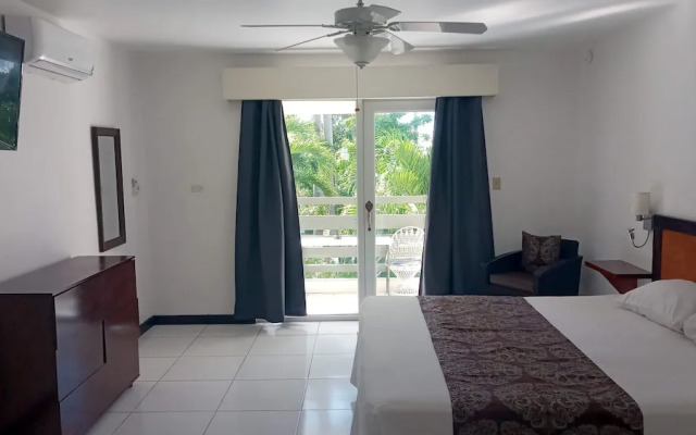 Negril Beach Club Condos