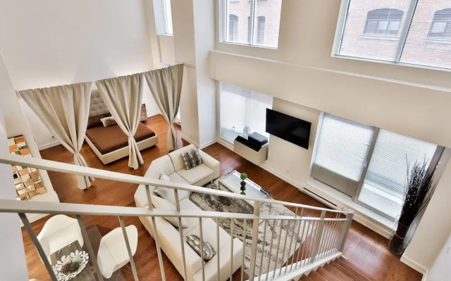 Montreal Convention Center Apartments