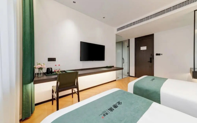 Quan Tang Ji Hotel