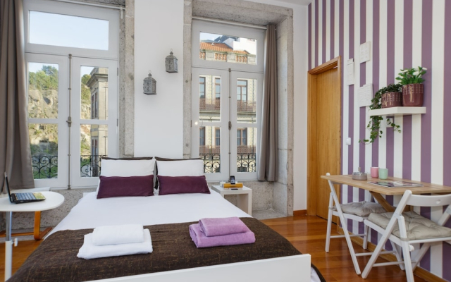 Porta 33 Porto Suite