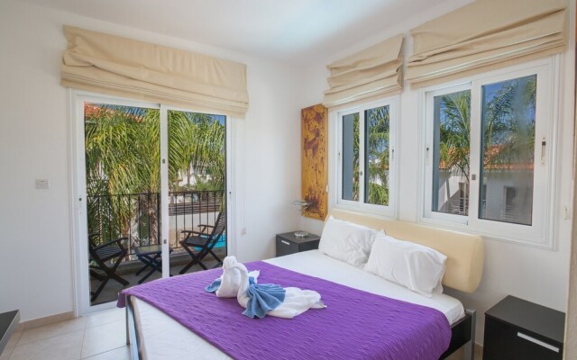 "3 Bedroom Villa With Private Pool in Protaras Center"