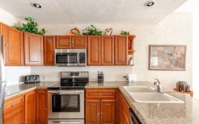 Sonoran Sea 2BR SSW 605 by Casago