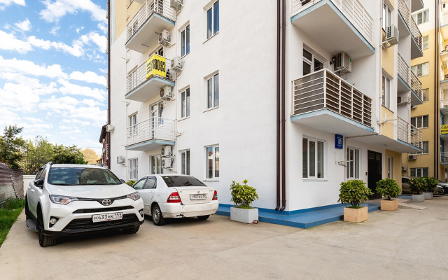 Море апартаментов на Станиславского 1А