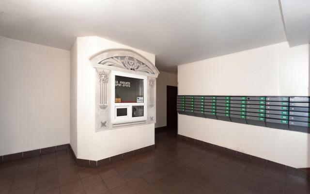 Квартира АКвадрат на улице Веденеева 8 корпус 1